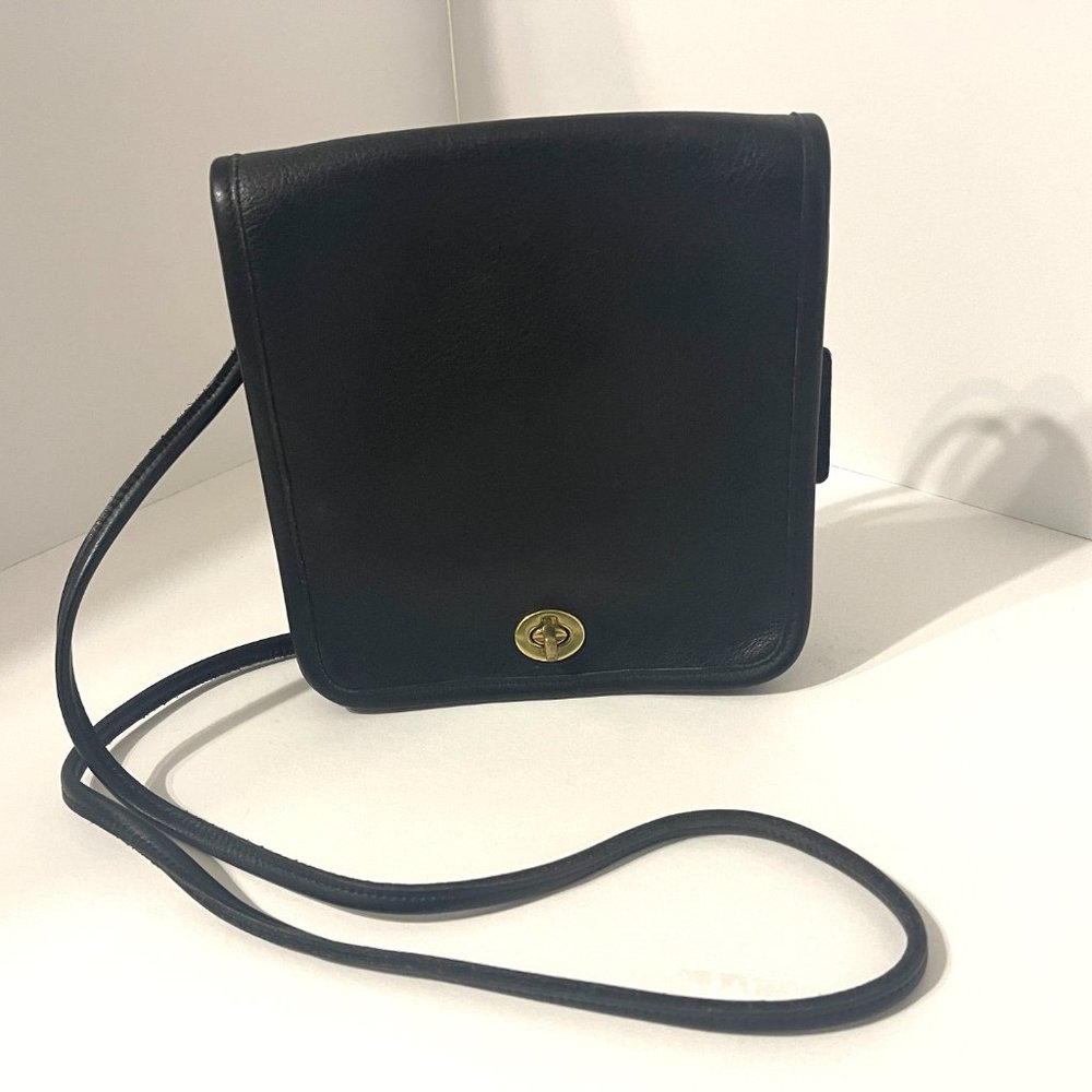 Coach Vintage Leather Cross Body Saddle Bag